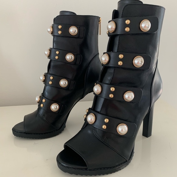 Karl Lagerfeld Paris boots - Picture 1 of 6